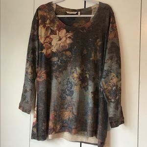 Beautiful soft surroundings large sweater thin